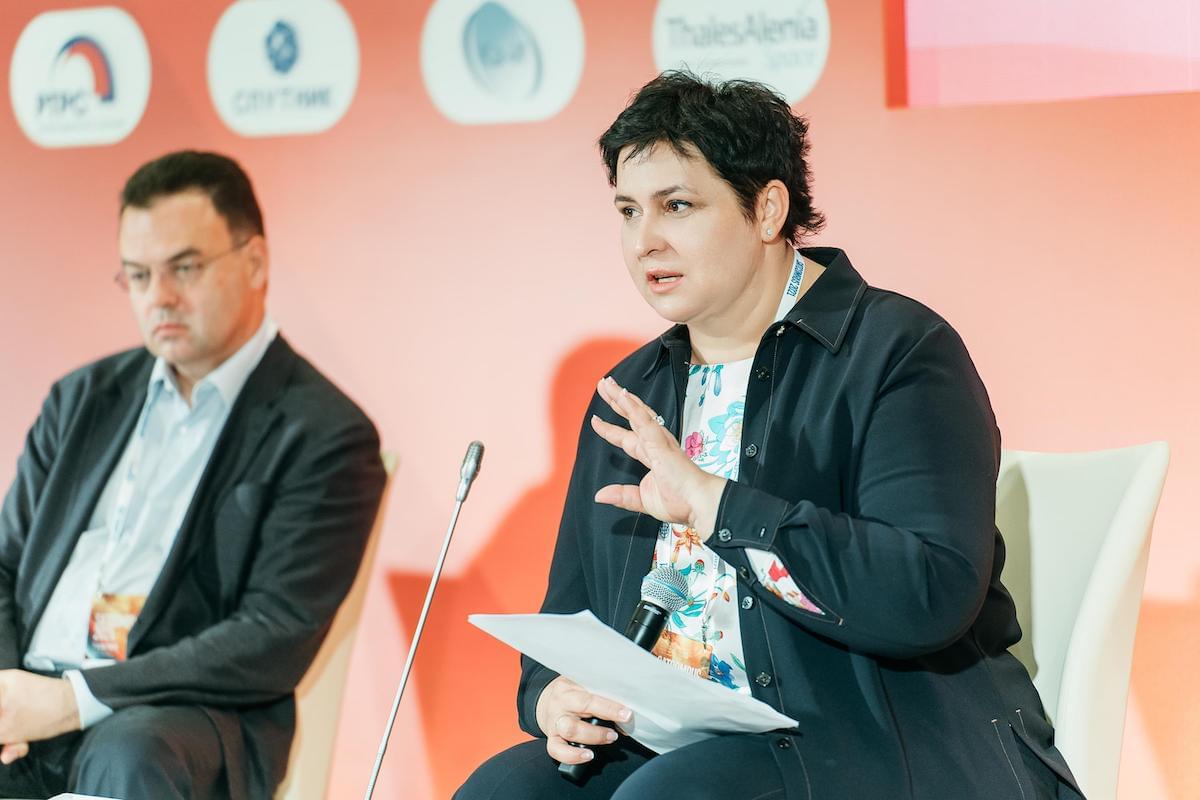 046 DSC00066.min.min